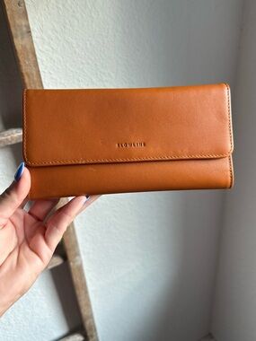 Slowline Cognac Leather BillFold Wallet NEW